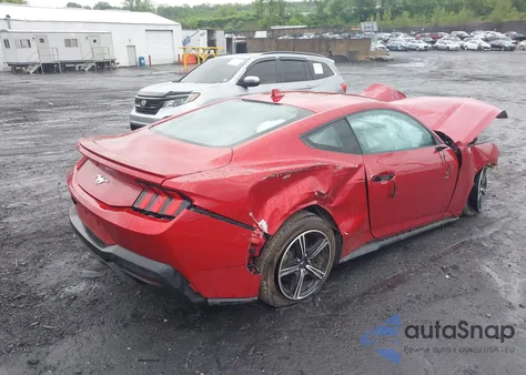 2024 Ford Mustang Ecoboost Premium Fastback z USA, uszkodzony, nr VIN 1FA6P8TH1R5137895